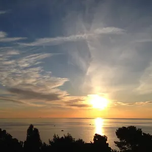 https://appartanvilla-magellano.sicilyhotelsitaly.net